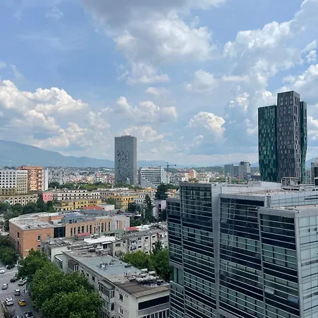 Sun Tower Luxury Suite-view From Of Center Lägenhet Tirana