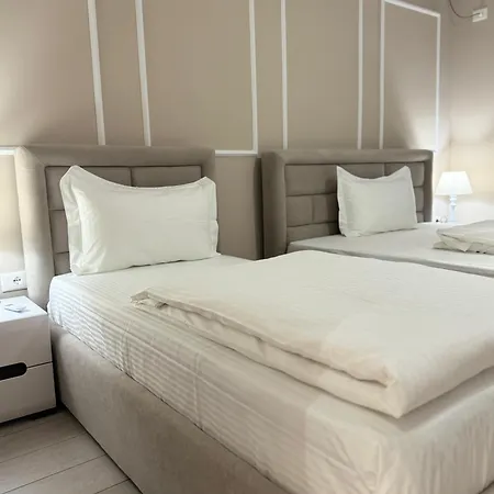 Sun Tower Luxury Suite-view From Of Center * Тирана