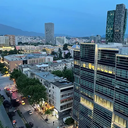 Sun Tower Luxury Suite-view From Of Center Appartamento Tirana