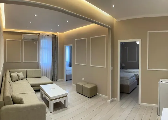 Appartamento Sun Tower Luxury Suite-view From Of Center *