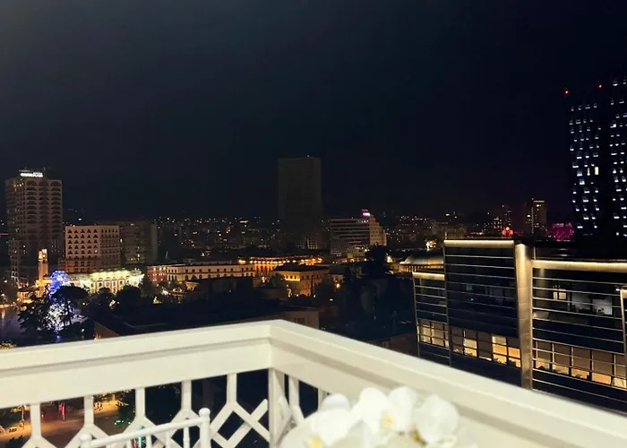 Lejlighed Sun Tower Luxury Suite-view From Of Center